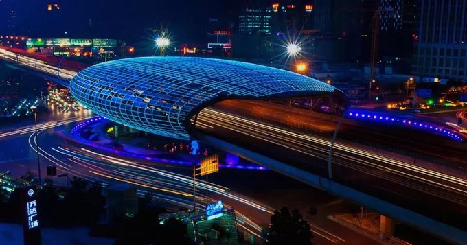 这一份公交交通指南，带你玩转上海各大景点