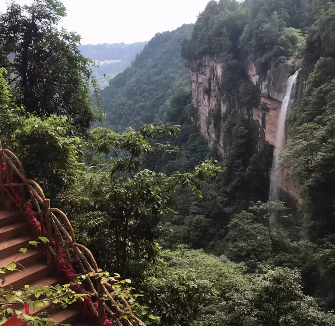 重庆避暑凉快的地方,重庆人都去贵州哪里避暑最好
