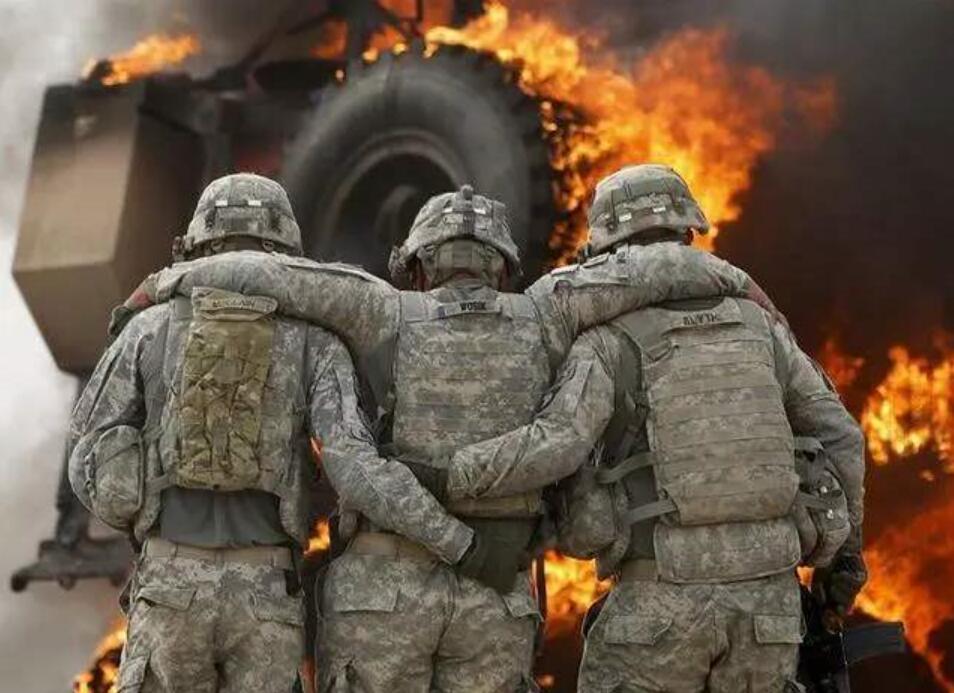 美国面临全球战略危机,世界上对美国威胁最大的四个国家