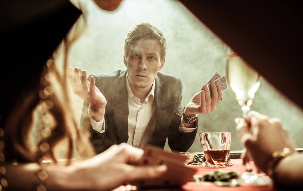 老同学邀请你创业怎么办,老同学找你做项目该不该答应