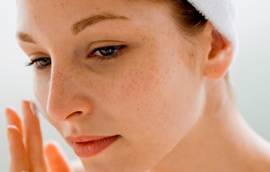 皮肤怎样淡斑,皮肤怎样补水淡斑