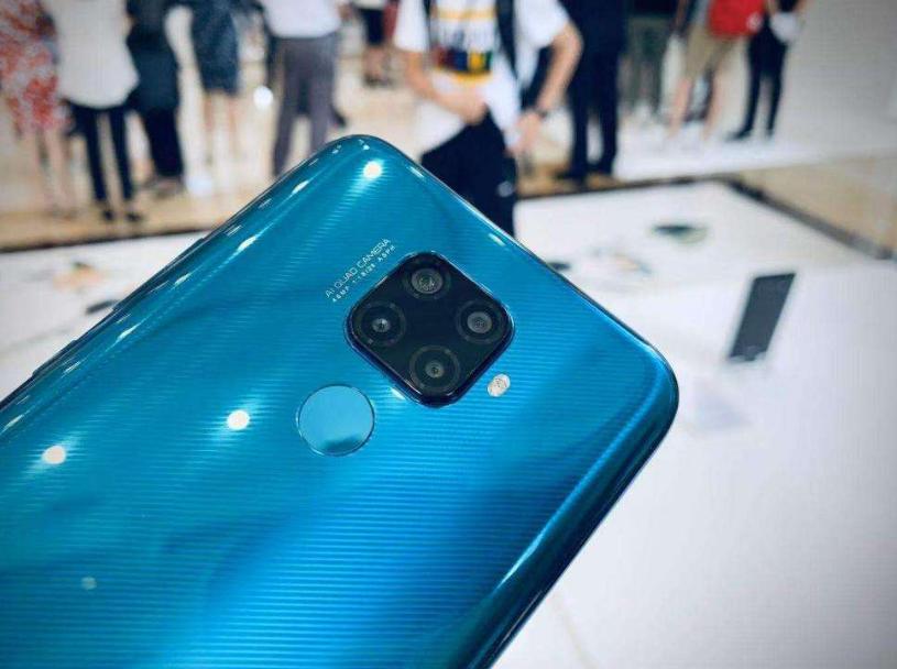 华为小米oppovivo哪个好,华为小米oppovivo哪个更好