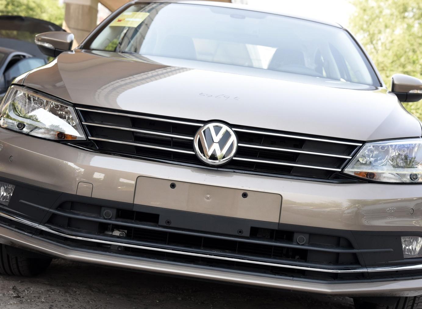 1.4t速腾变速箱顿挫怎么解决,怎么解决18款速腾换挡慢顿挫感呢