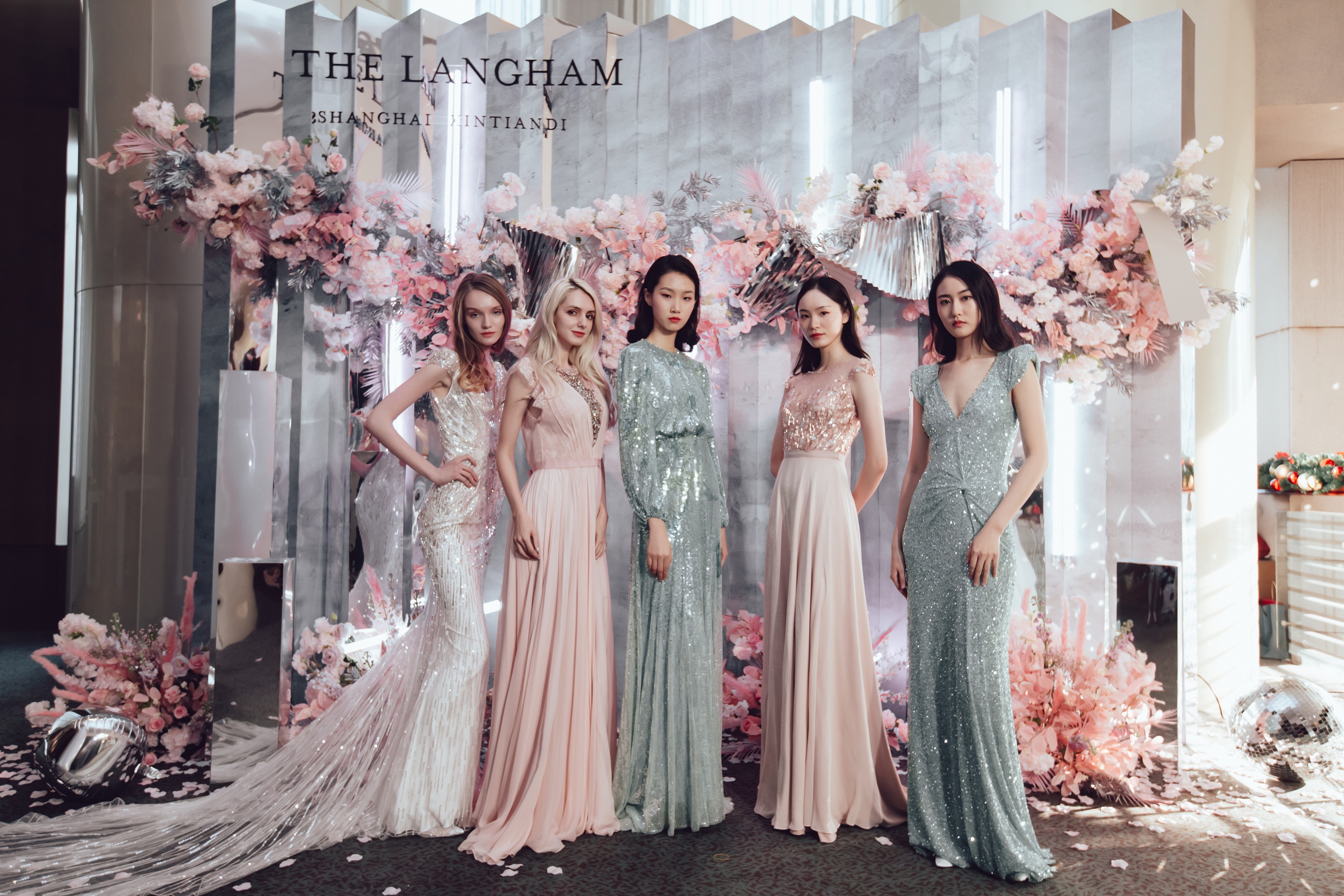 「Live智」朗廷「乐庆」时尚婚礼秀，献于你人生中最特别的时刻