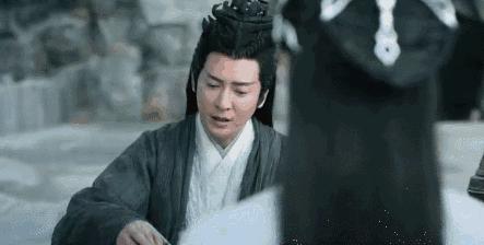 世界女子比赛冠军视频,世界大赛中第一位女冠军