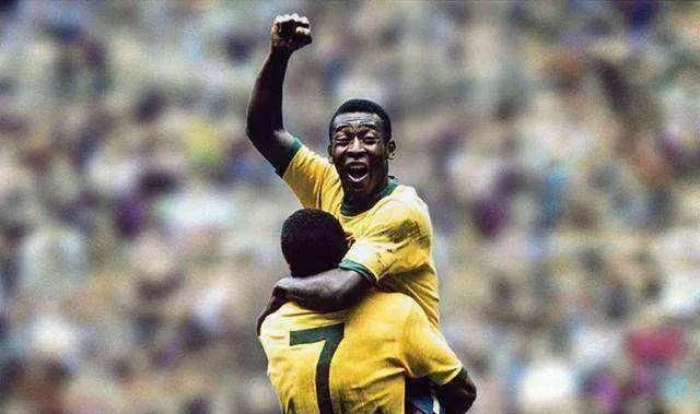 鎴戠殑瓒崇悆姊﹀畧闂ㄥ憳浣滄枃,瓒崇悆瀹堥棬鍛樼殑姊︽兂