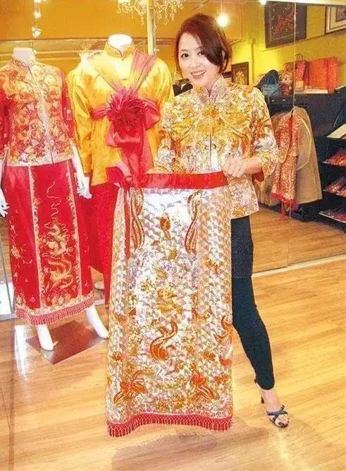 中式礼服的挑选守则及穿着禁忌,中式礼服怎么穿