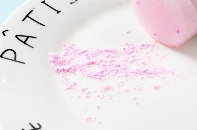 真正能防水控油的散粉,十块钱的散粉能用吗女生