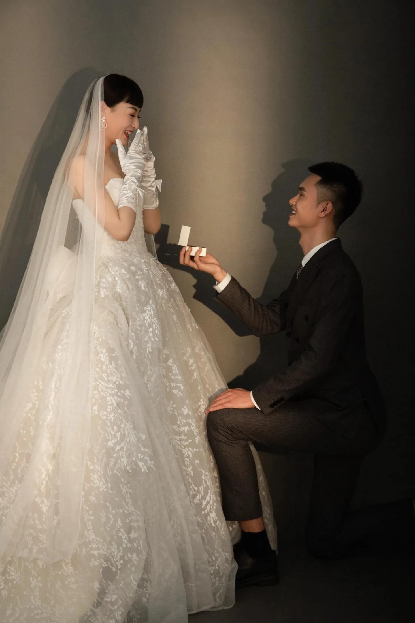 杭州婚纱照室内风格推荐高级感,室内高级感婚纱照推荐