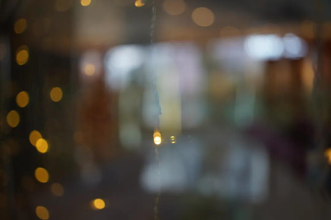 索尼定焦镜头推荐哪个,索尼最值得入手的定焦镜头