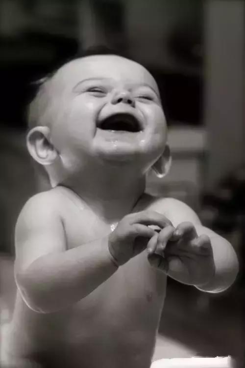 世界微笑日不要吝啬你的笑容,世界微笑日与所有的美好不期而遇