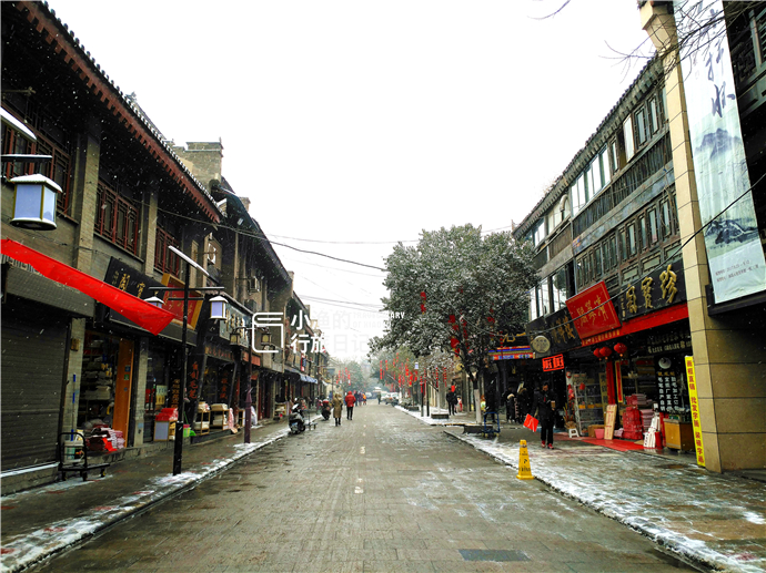 西安最贵的一条街,西安钟楼仿古一条街