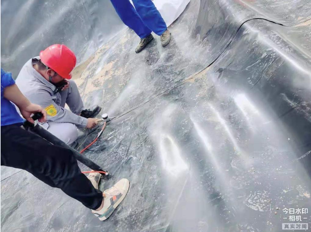 鱼塘防渗土工膜有用吗,鱼塘防渗土工膜怎么铺设