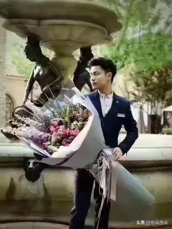 女人为什么喜欢花?这个520,你订花了吗?