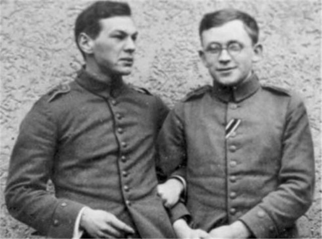 张文秋：毛岸英与毛岸青的岳母，经历2段婚姻，晚年却孑然一身