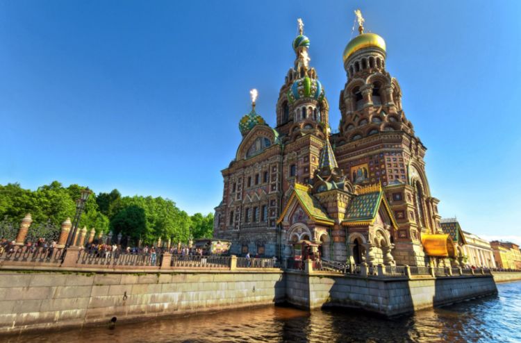 紧急曝光全部珠宝假货,盘点那些坑人的珠宝商