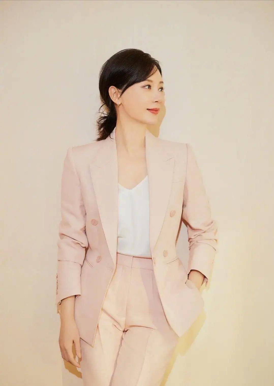 瑗胯鎬庝箞绌挎墠鑳芥樉寰椾笉鍍忓崠淇濋櫓,瑗胯鎬庝箞绌挎墠涓嶄細鍍忔槸鍗栦繚闄╃殑