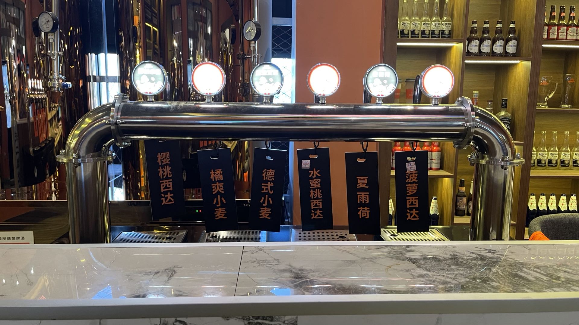 燕京精酿啤酒屋加盟多少钱,精酿啤酒屋加盟品牌