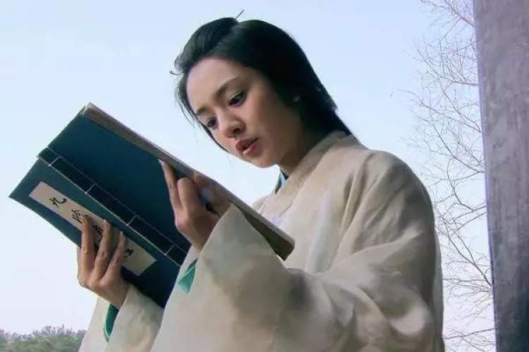 九阴真经和九阳神功有哪些武功,降龙十八掌和九阳真经两种武功