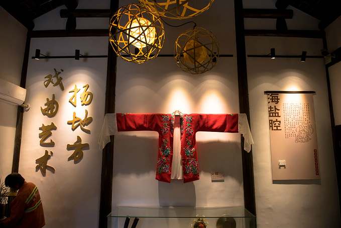 初夏品风凉饭，南北湖商玉客栈，推窗有山水