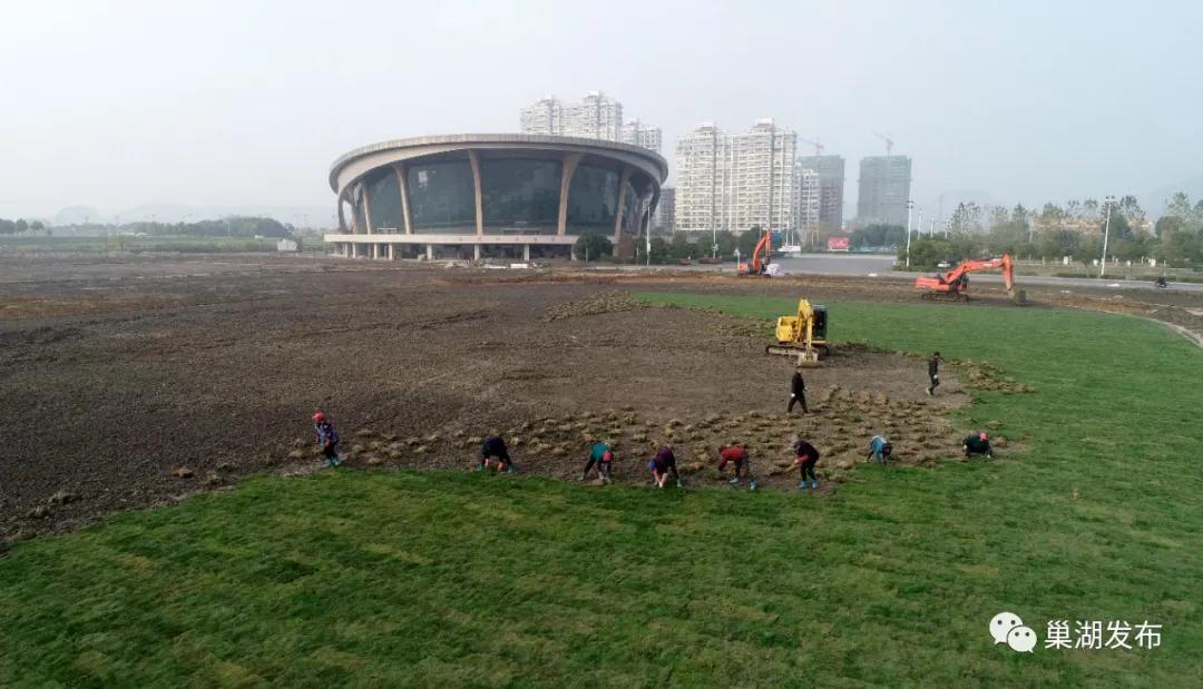 新型足球场草坪,人工草坪足球场建设全过程