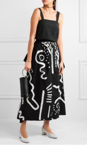 胸小的你没有错—平胸的美眉穿衣更有型、更有时尚感！