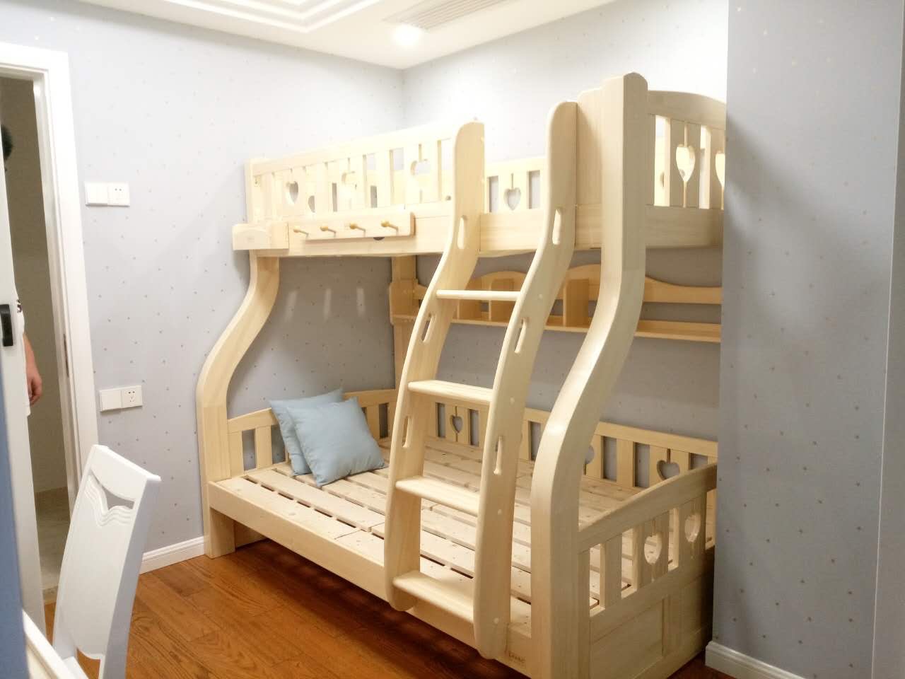 完事了，朝南三房35万，包家具，软装美的让全小区羡慕