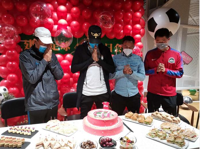 建业主帅王宝山辞职的n种猜想,中超建业队主教练王宝山介绍