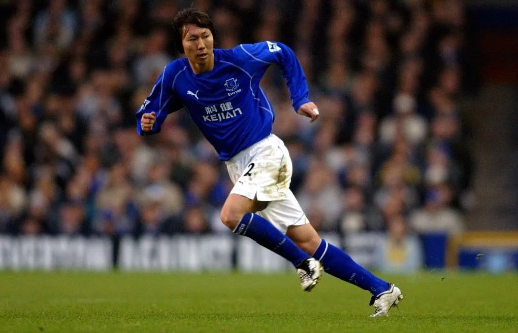 孙继海和李铁2007年英超德比,李铁2001进世界杯的视频