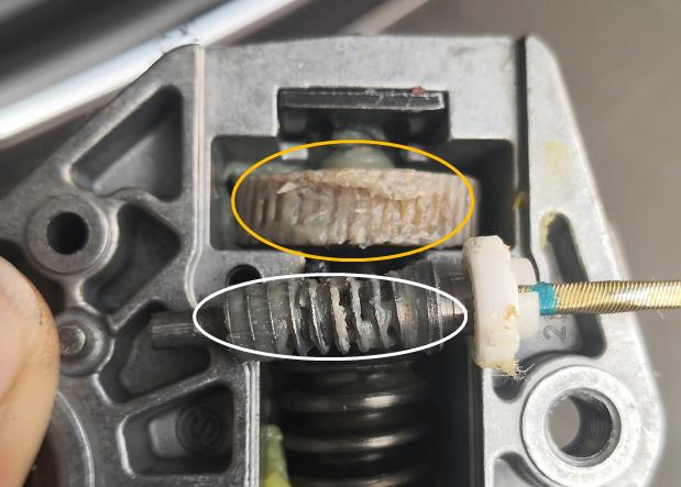 保时捷卡宴座椅不舒服,保时捷卡宴的按摩座椅怎么调