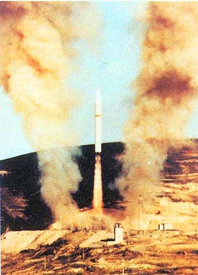 萨尔马特洲际导弹性能,我国洲际导弹是哪一年研制的