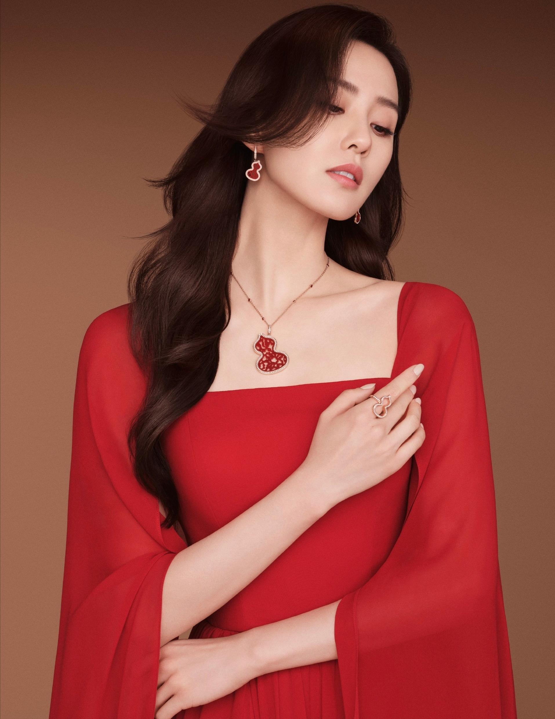 从中国黄金、曼卡龙珠宝上市，探秘珠宝首饰的利润，到底有多大