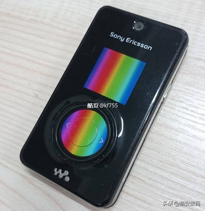 索尼爱立信walkman翻盖,walkman索尼手机