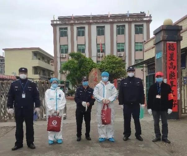 2020年抗疫战斗一线图片,抗疫一线纪录片全集