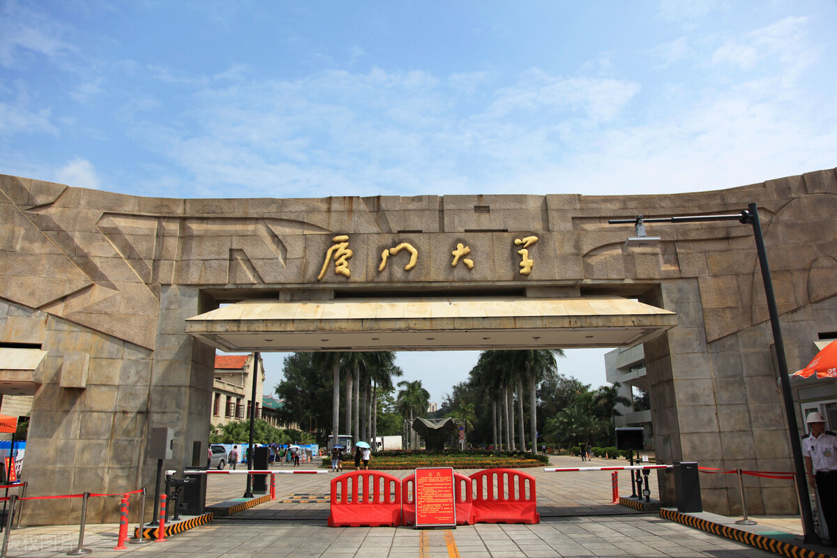 看完杨振宁的出身,你就会知道中国为何再难出大师?