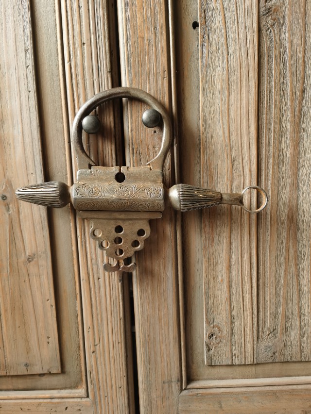 德黑兰摩的之旅视频,逛德黑兰街景