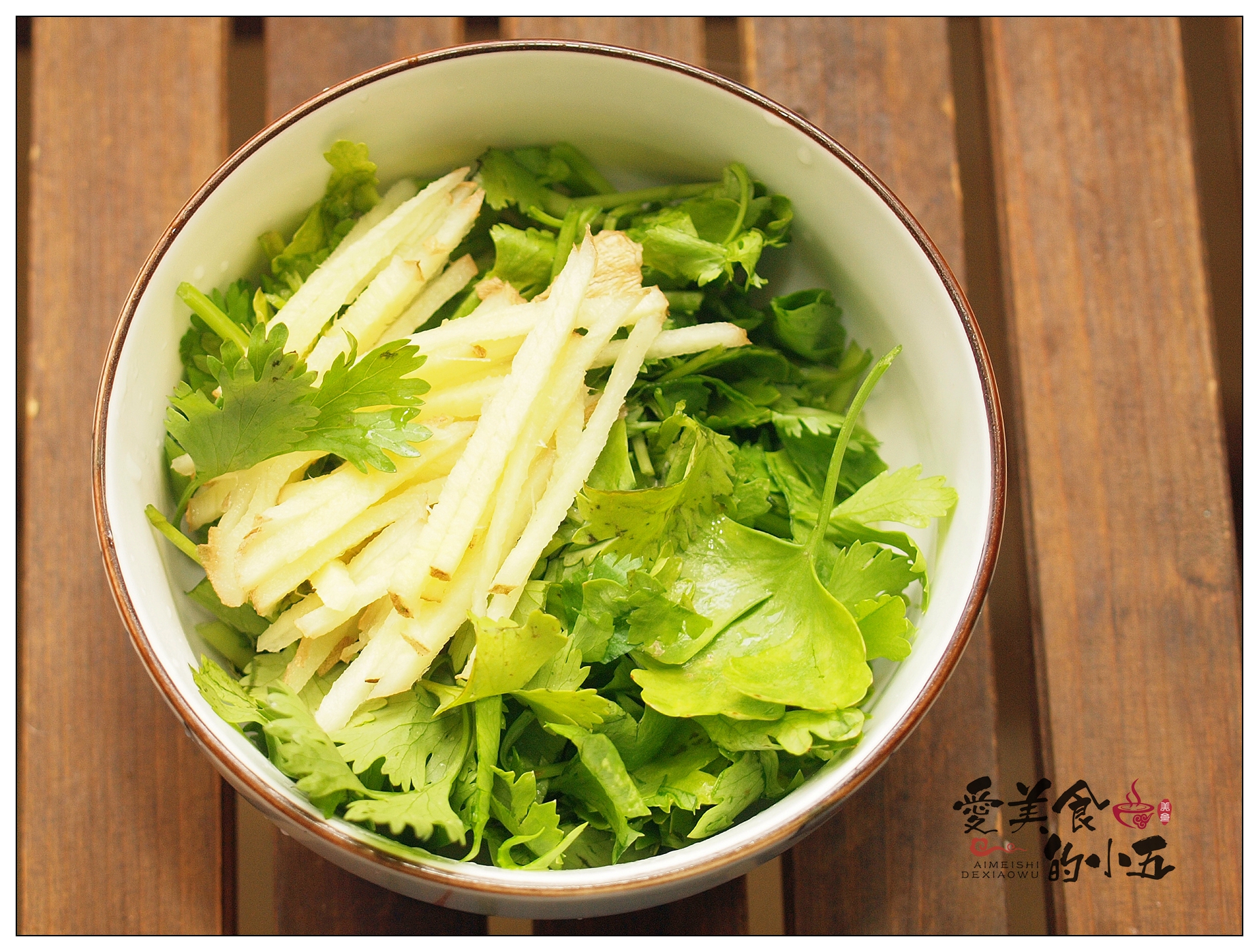 牛骨鲈鱼粥,煎鲈鱼成汤