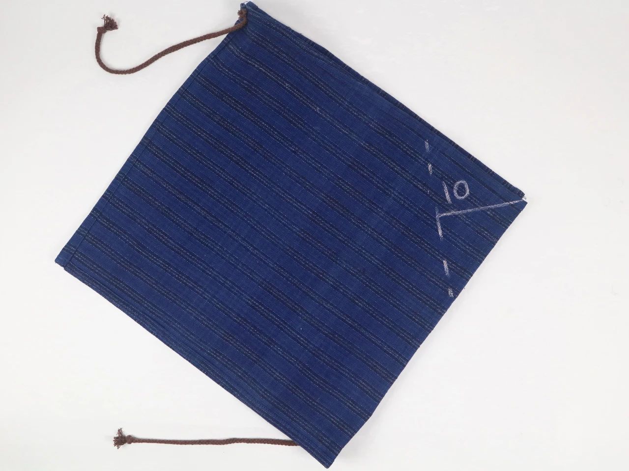 「布艺制作」日式复古三角背包，是你不能缺少的帆布包型