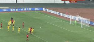 蚌埠体育馆足球比赛,现场足球比赛朋友圈