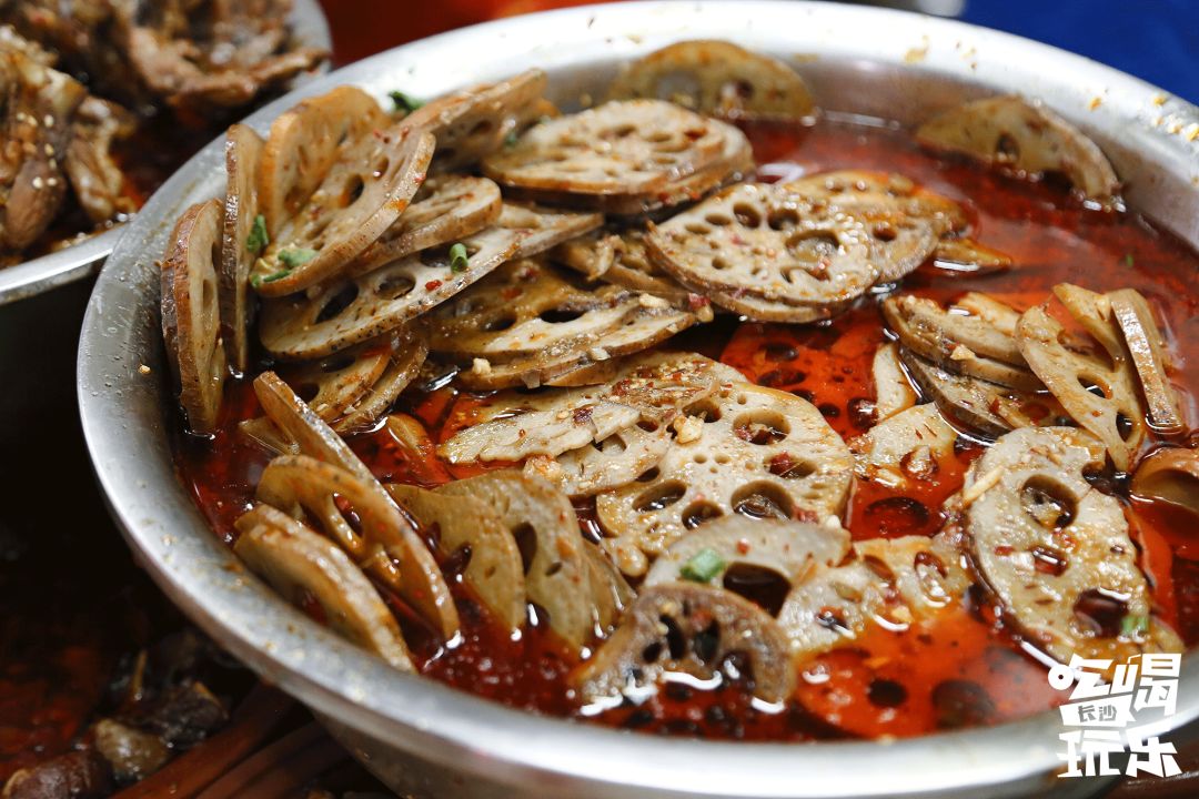 长沙不起眼小吃街推荐,长沙地摊小吃有哪些