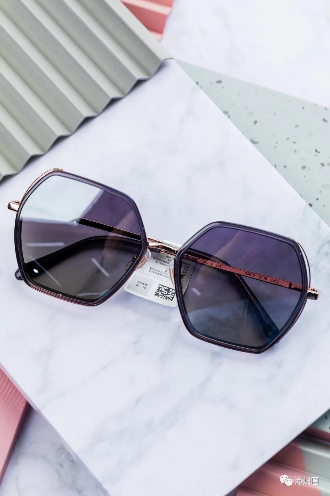 漳州这个老板太任性，包下一层楼开眼镜店