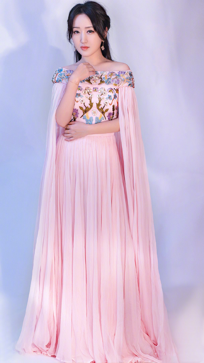 杨钰莹颜值担当,杨钰莹仙气