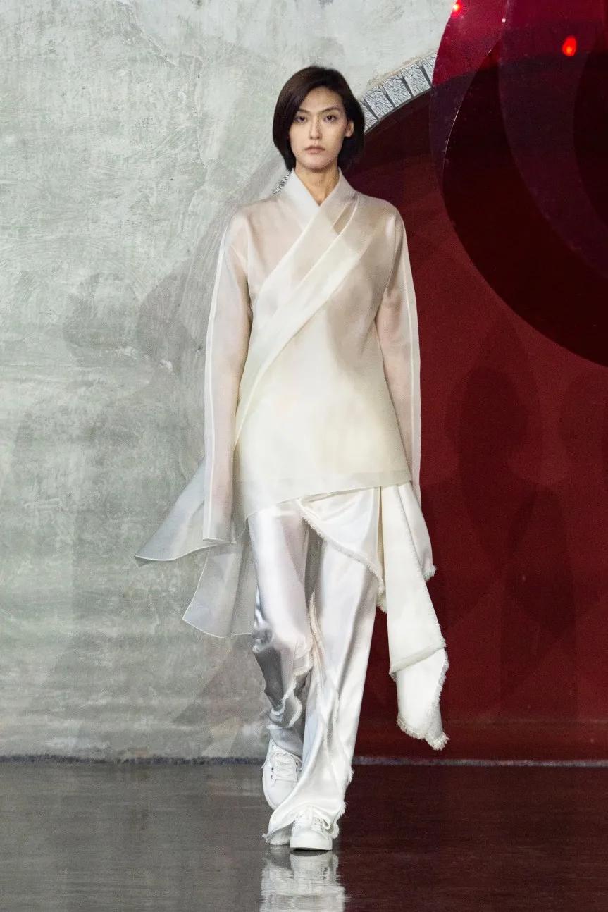 中国十佳时装设计师,王笑石时装