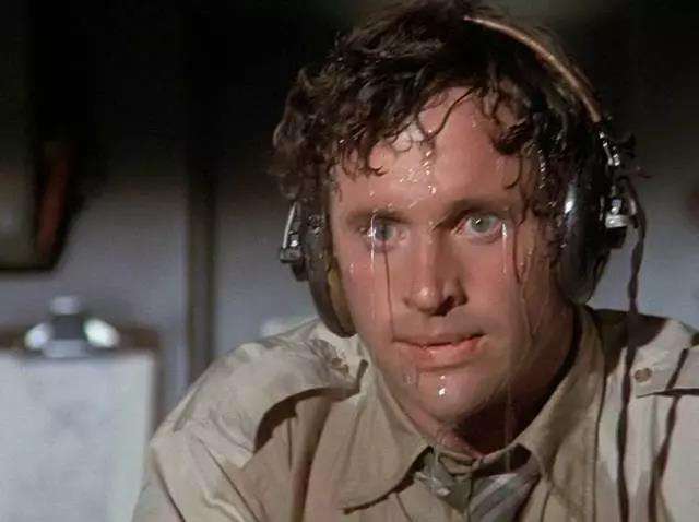 人无汗，心不安！出汗部位可以看健康状况，这几处常出汗要重视