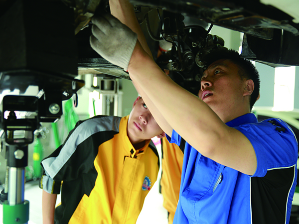 安全事故发生后的保险理赔流程,单方面事故车险理赔流程和技巧