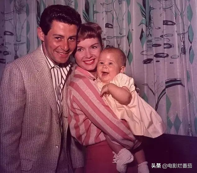 吸毒躁郁、私生活混乱？莱亚公主去世4年后，梦中情人重塑归来