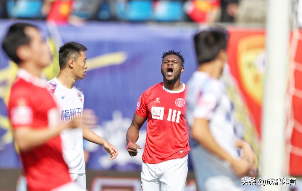 梅州客家主场0:4输给南通支云,梅州客家拒绝连败重夺中甲榜首