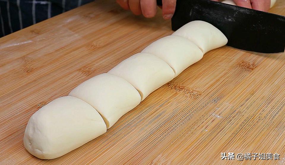 面粉怎么做好吃又简单有营养,面粉最简单又最好吃的做法