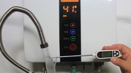 热水器好坏教你如何分辨,万用表测量热水器插头好坏