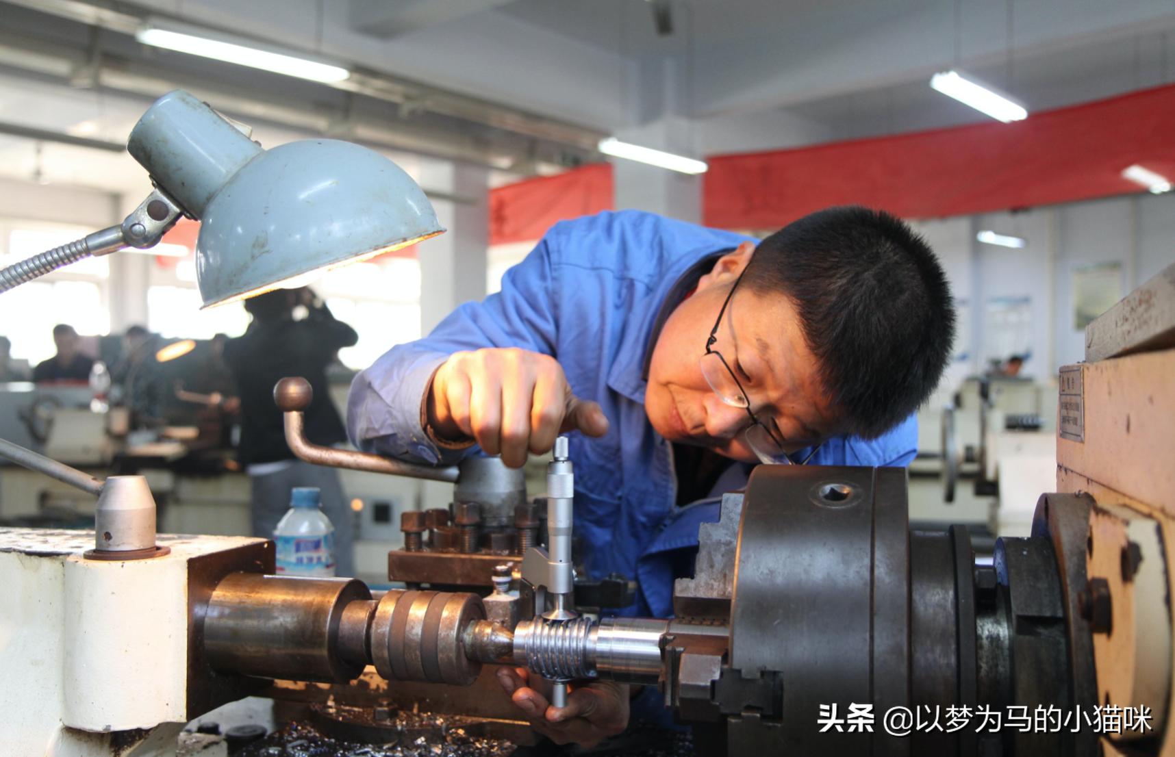 前景最好的十大专业推荐,最受文科学生青睐的十大专业